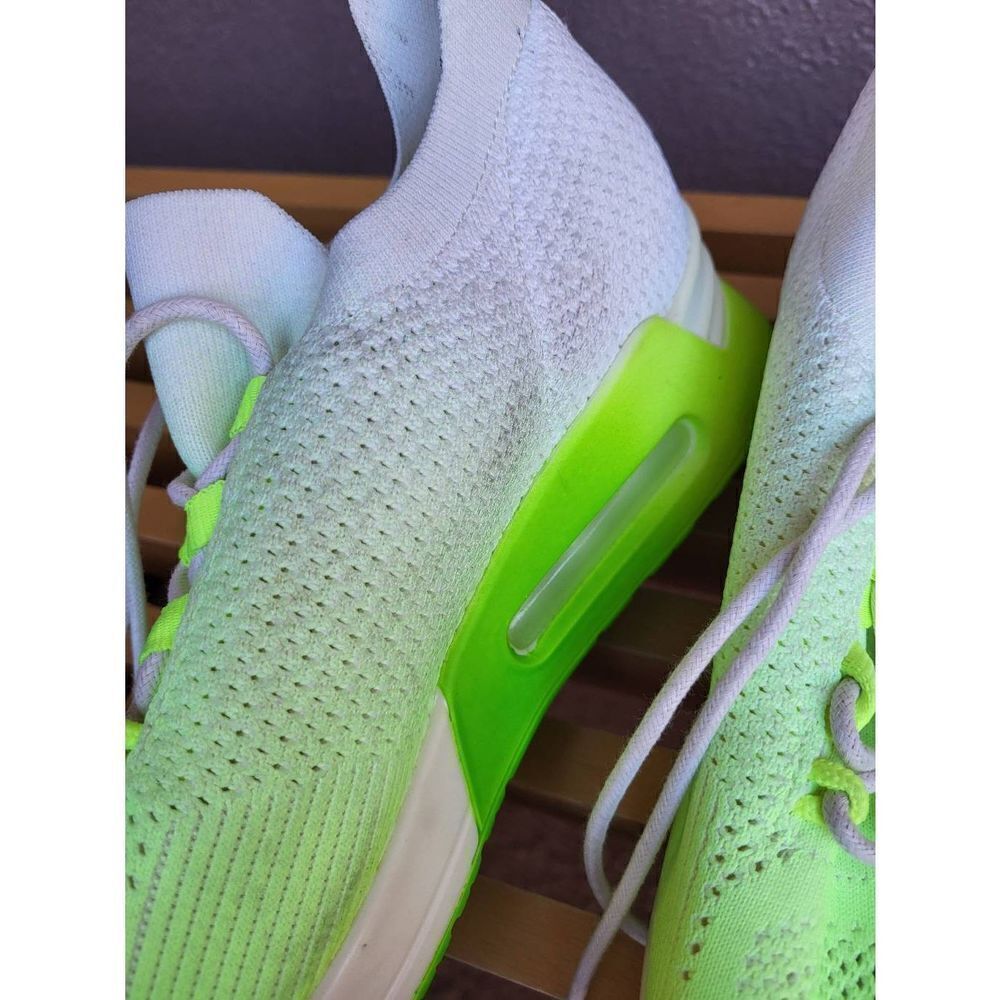 New DKNY lemon sneakers 8.5p - Picture 4 of 7